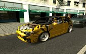 Volkswagen Golf R32 Yellow